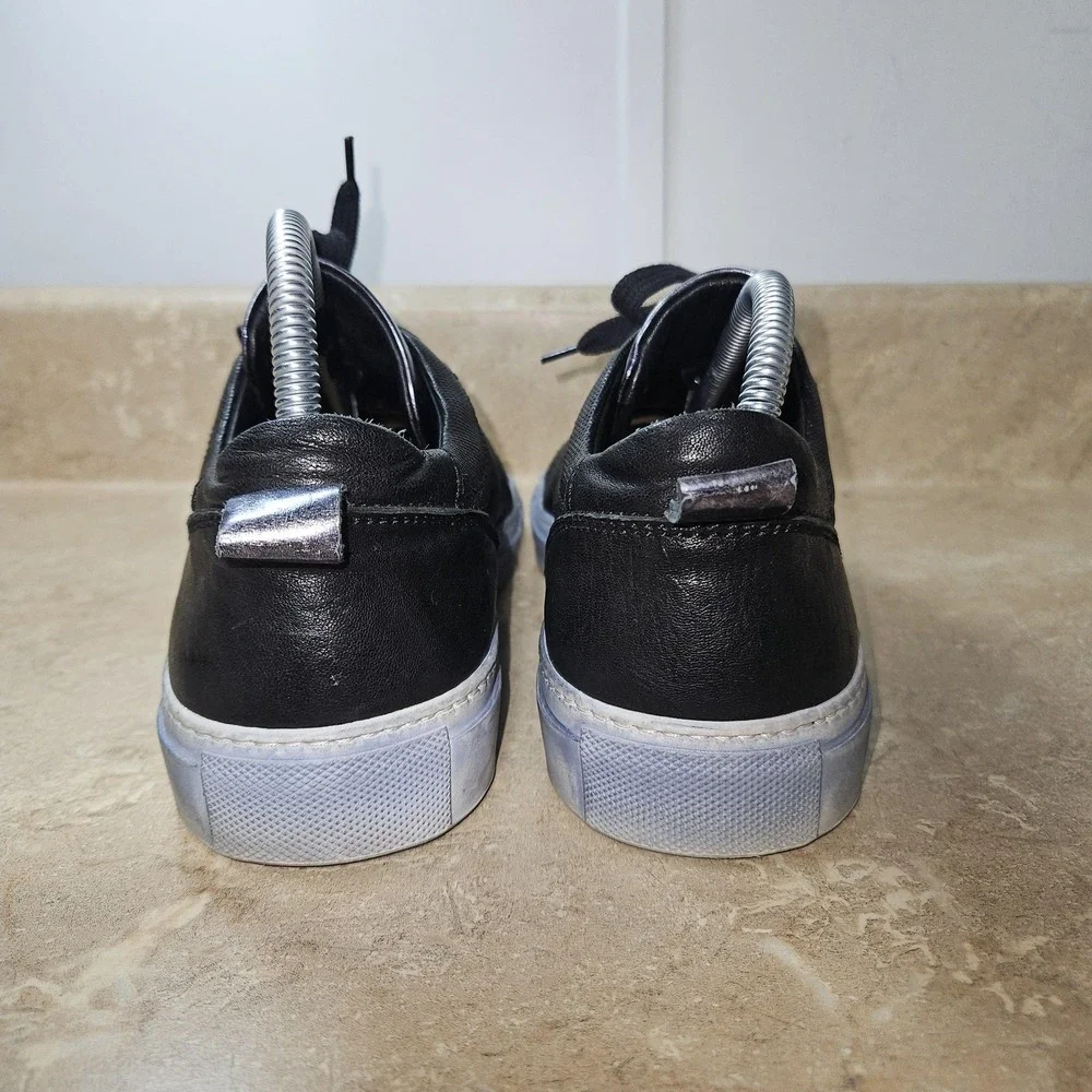 Maledetti Tosconi Avant Garde EU 40 US Men 7 Women 9 Low Top Dress Sneaker‎